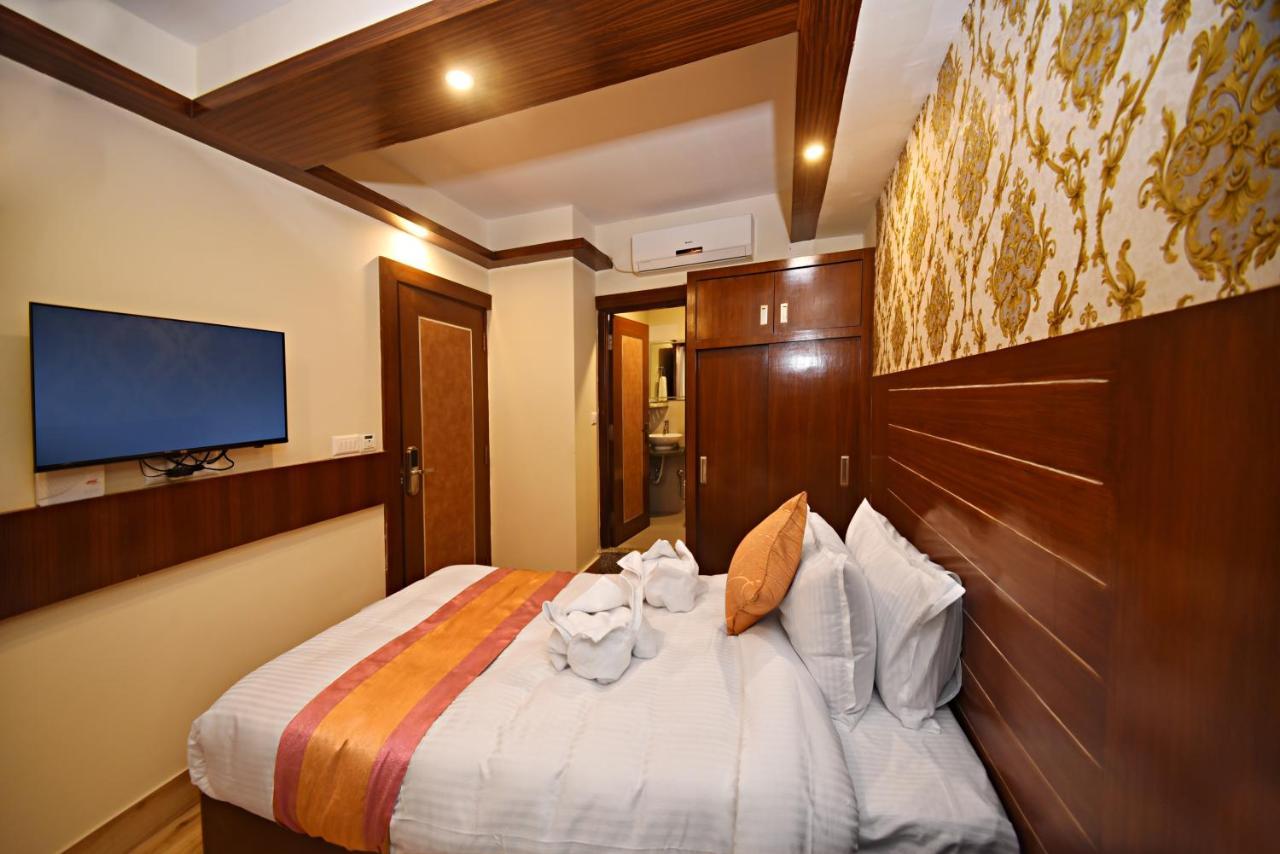 Hotel Simal Kathmandu Exterior photo