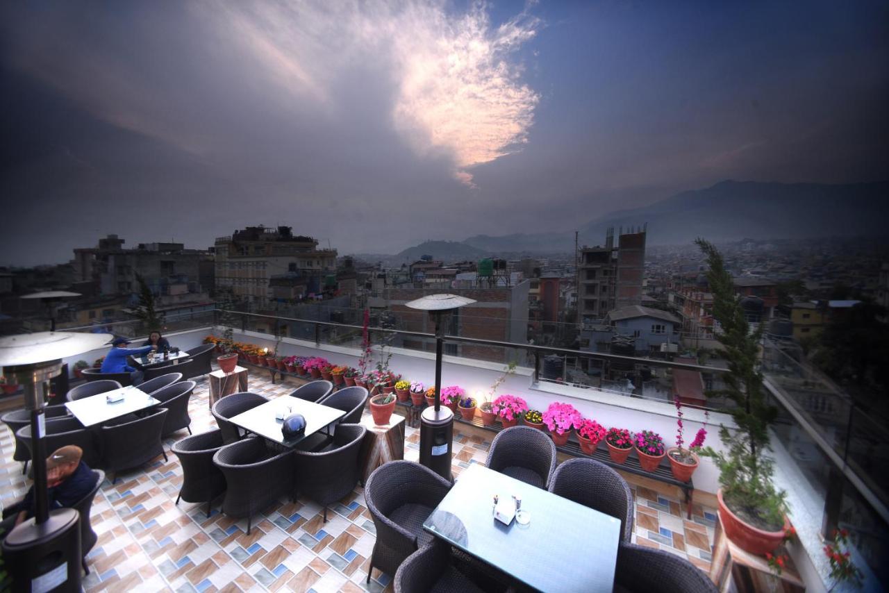 Hotel Simal Kathmandu Exterior photo