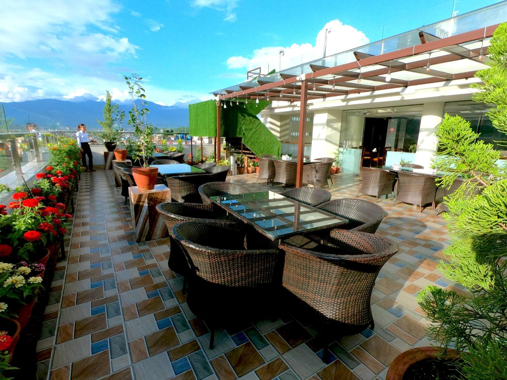 Hotel Simal Kathmandu Exterior photo